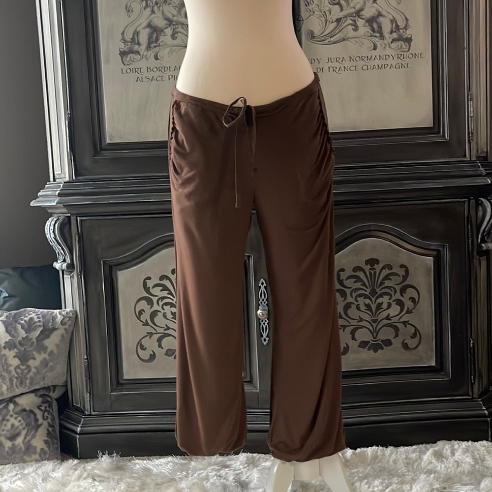 MAX STUDIO brown capris pants yoga